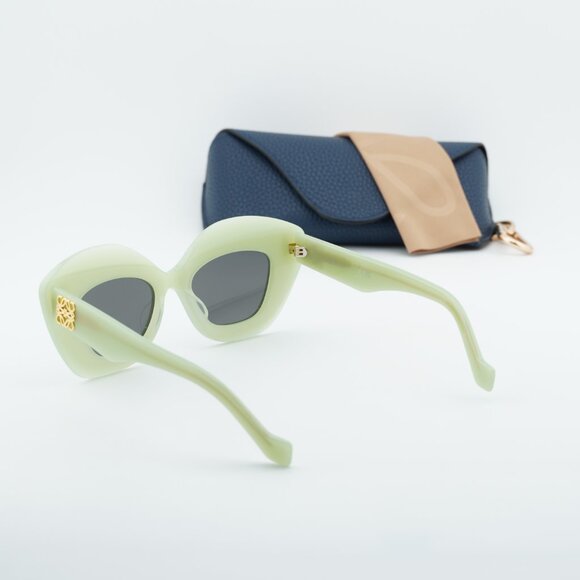 Loewe LW40127I 95A Cat Eye Sunglasses – Green\\Grey main image 10